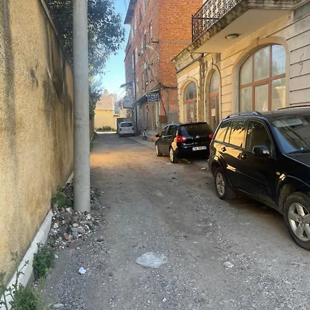 Апартаменты Centre One Bedroom Шкодер